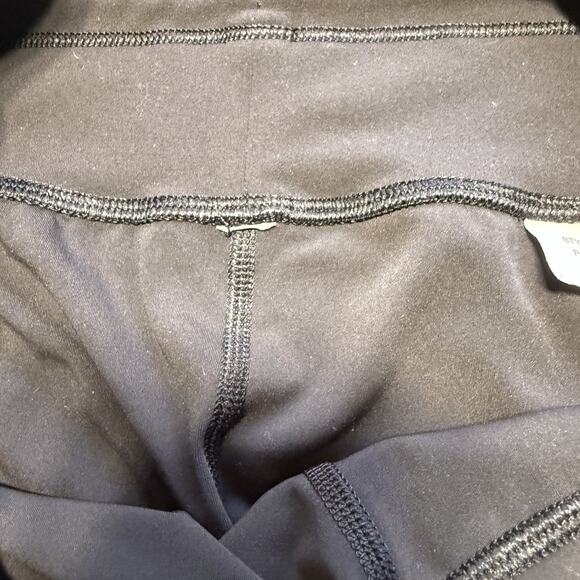Vuori Daily Leggings Large Black High Rise Drawstring Waist Yoga Pants VW323 - Picture 11 of 12